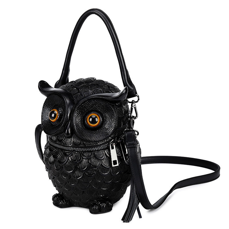 Embossed three-dimensional creative handbags punk simulation owl shoulder diagonal bag original animal flow Supor bag alfamoba