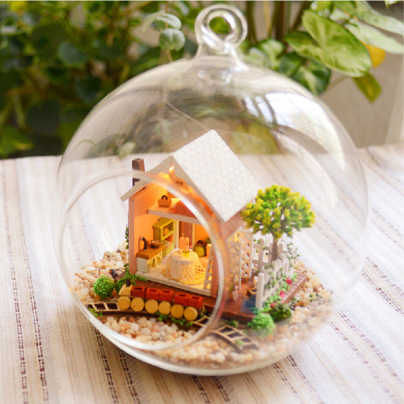 Wisdom House DIY Cabin Glass Ball Series Micro Contraction World Handmade Gifts alfamoba