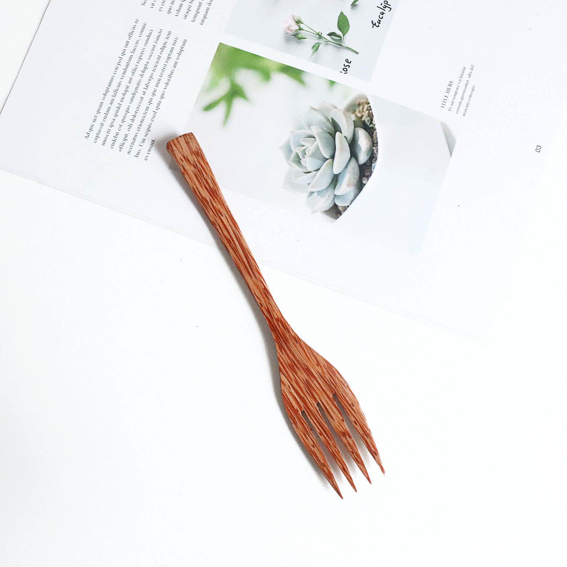 Vietnamese coconut wood unpainted wax-free wooden spoon wooden fork wooden knife chicken wing wooden spoon wooden fork wooden knife alfamoba