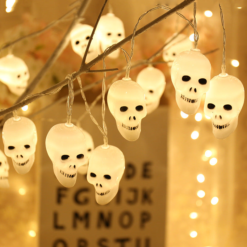 Cross border wholesale Halloween decorative light string LED skull ghost eye light string Ghost Festival series battery box light string alfamoba