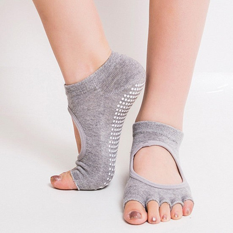 Manufacturers wholesale yoga socks five finger socks ladies exposed toe socks Yoga socks sports socks land socks dance socks alfamoba