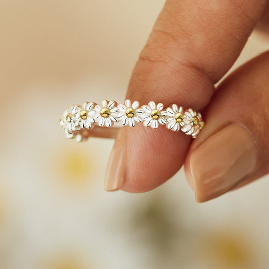 Vintage Daisy Rings For Women Cute Flower Ring Adjustable Open Cuff Wedding Engagement Rings Female Jewelry Bague alfamoba