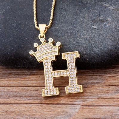 New Luxury Copper Zircon A-Z Crown Alphabet Pendant Chain Necklace Punk Hip-Hop Style Fashion Woman Man Initial Name Jewelry alfamoba