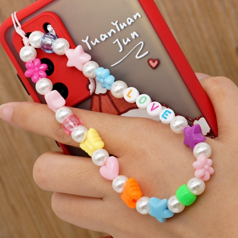 Shinus Heishi Disc Beads Crystal Chain For Phone Mobile Phone Lanyard Smile Cell Phone Chains 2021 LOVE Letter String Wristband alfamoba