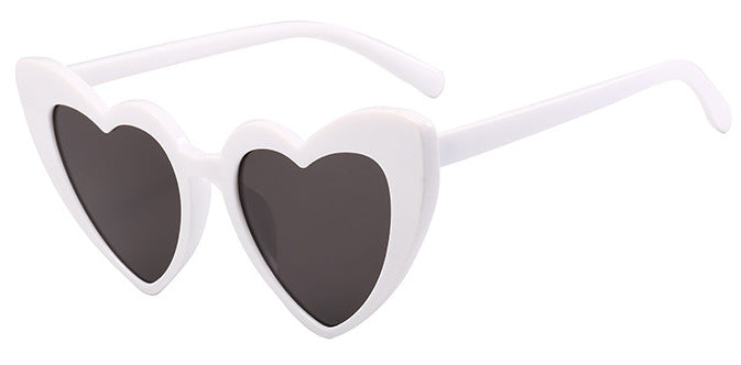 2018 new fashion love sunglasses, Liu Jialing, the same, ink, female, gradient, heart-shaped glasses, excellent alfamoba