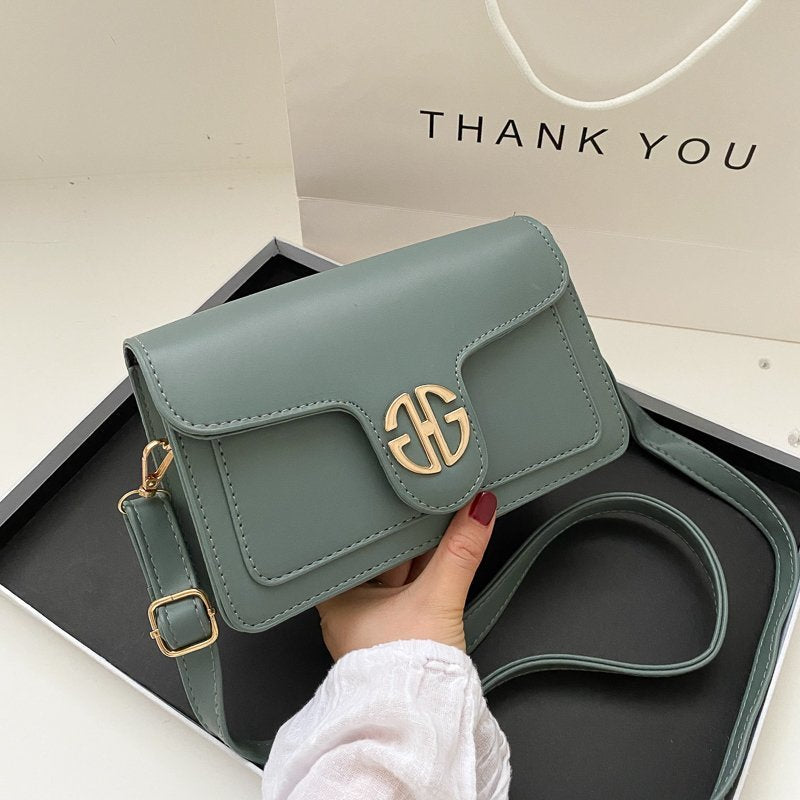 Women's bag women's bag new 2021 Korean fashion trend diagonal bag flip bag female autumn popular parcel PU alfamoba