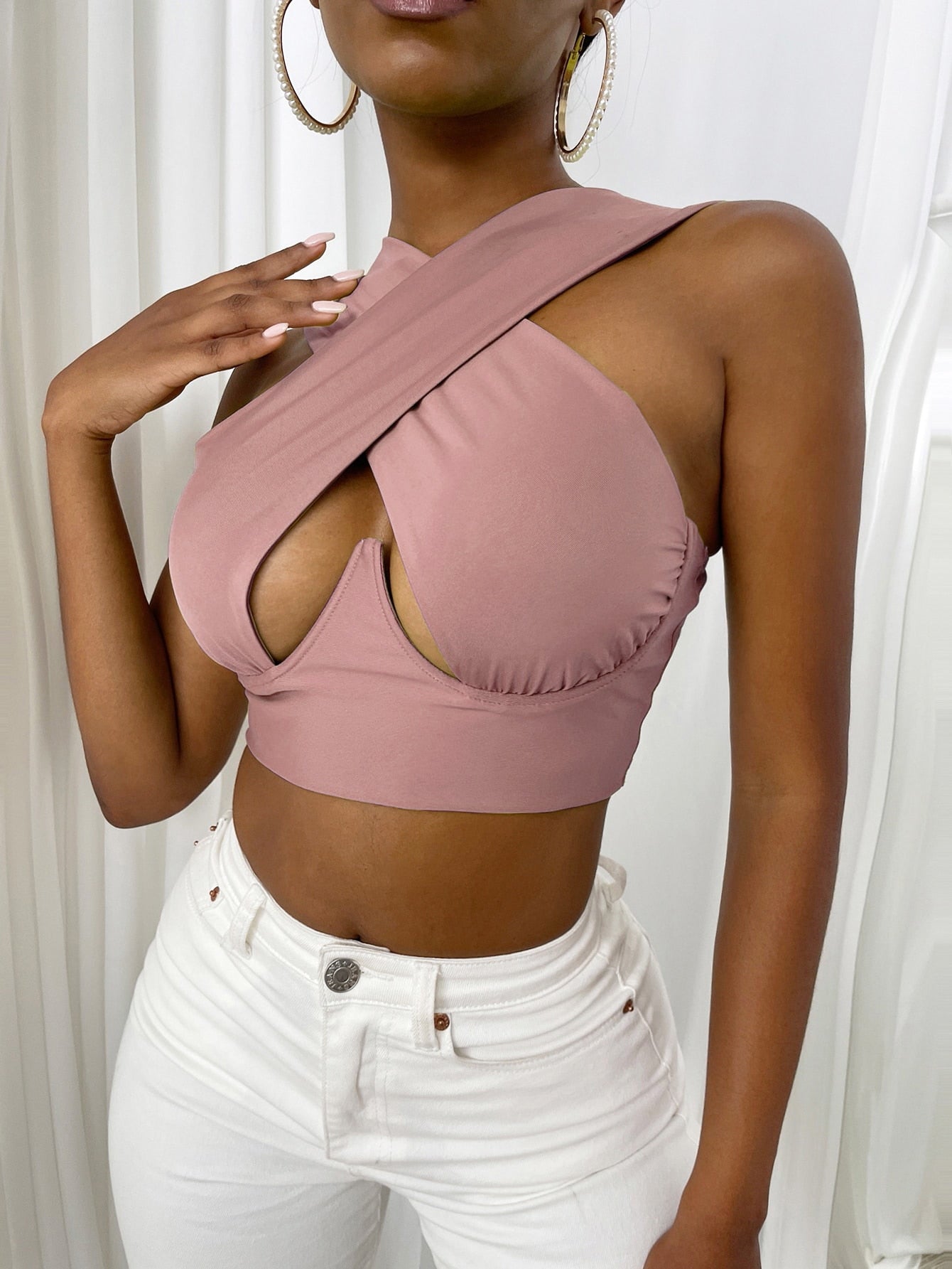 Women's Criss Cross Tank Tops Sexy Sleeveless Solid Color Cutout Front Crop Tops Party Club Streetwear Summer Lady Bustier Tops alfamoba